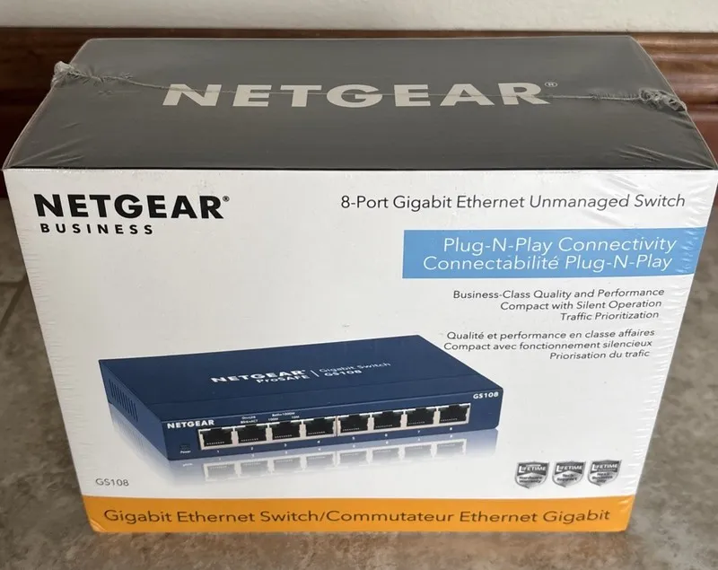 Коммутатор NETGEAR 8-Port Gigabit Ethernet Unmanaged Switch (GS108) 400NAS