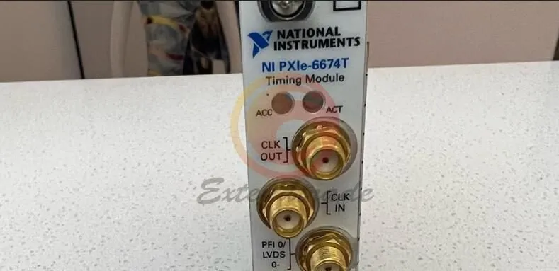 Модуль National Instruments NI PXIe-6674T Timing Module -PARTS