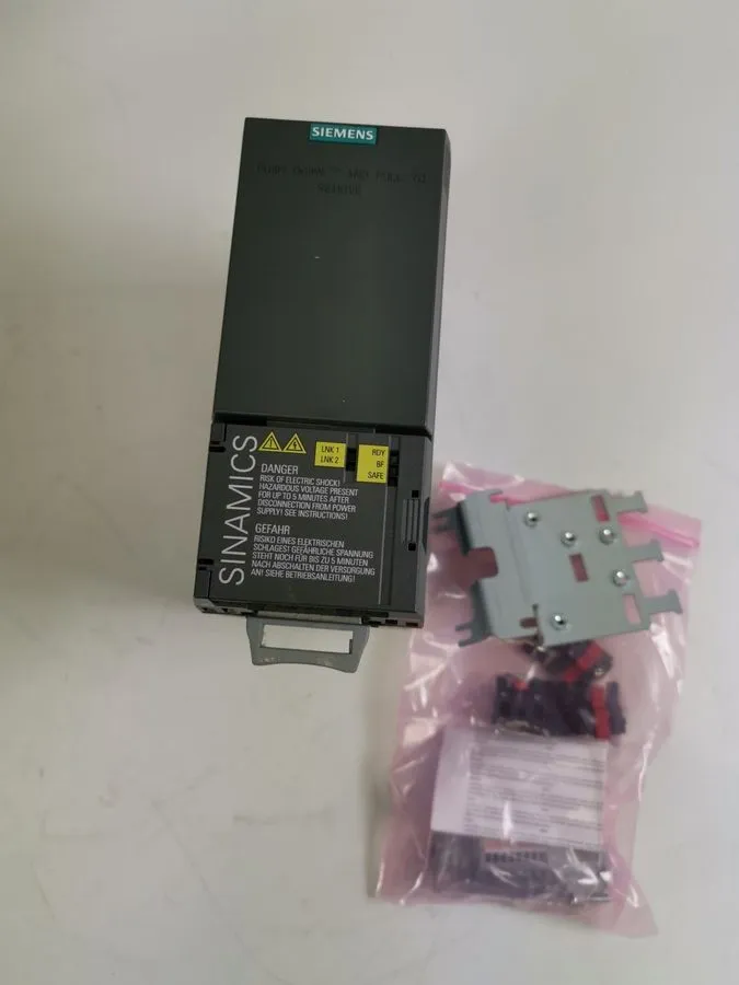 Частотный преобразователь Siemens Sinamics G120C PN 6SL3210-1KE14-3AF2 1.5kW
