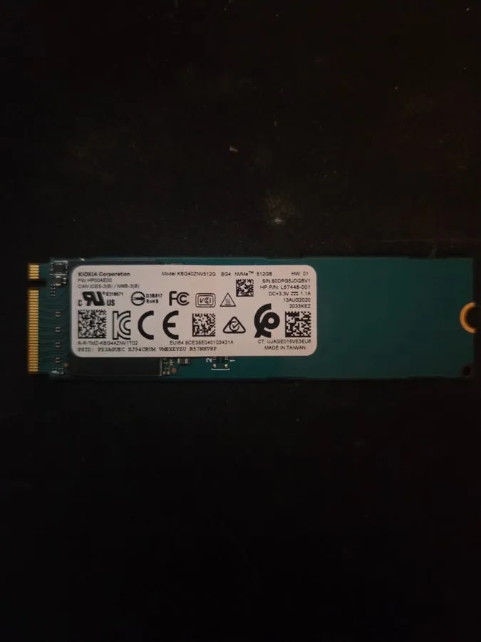 SSD-накопитель KIOXIA 512GB M.2 2280 BG4 NVMe PCIe Gen3x4 SSD KBG40ZNV512G