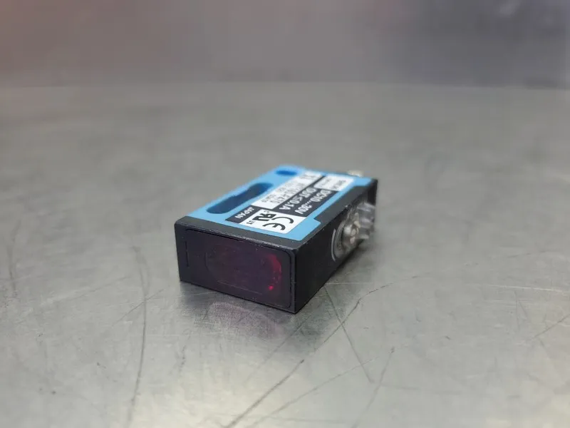 Фотоэлектрический датчик Sick WT160-F470 6022820 Photoelectric sensor