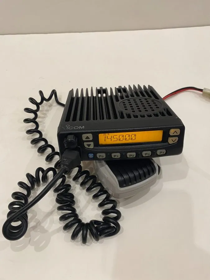 Радиостанция Icom IC-F521