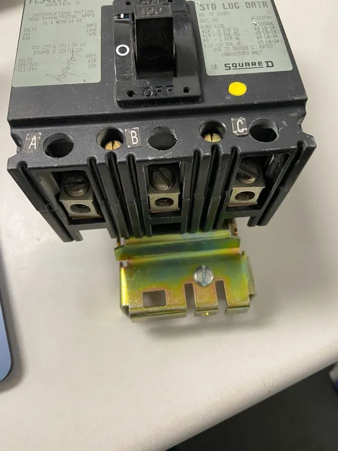 Автоматический выключатель Square D FC34100 circuit breaker Iline 3pole 100 amp 