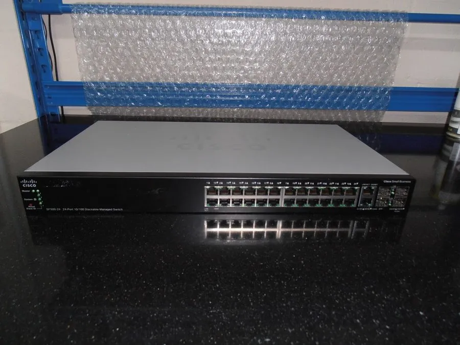 Коммутатор Cisco SF500-24 24-Port 10/100 PoE Stackable Managed Switch