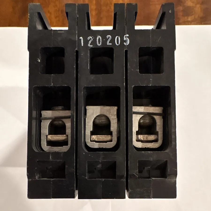 Автоматический выключатель Siemens HED43B040 Circuit Breaker Sentron Series HED4