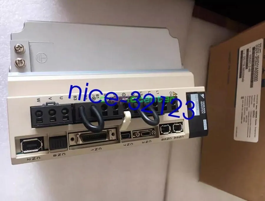 Сервопривод Yaskawa SGDV-3R5D21A002000 servo drive