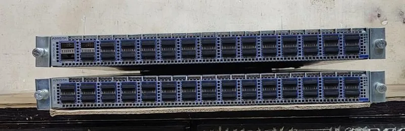 Коммутатор Arista DCS-7280CR2A-30-F 30 Port 30x100GB QSFP28 Switch — фото лота 4
