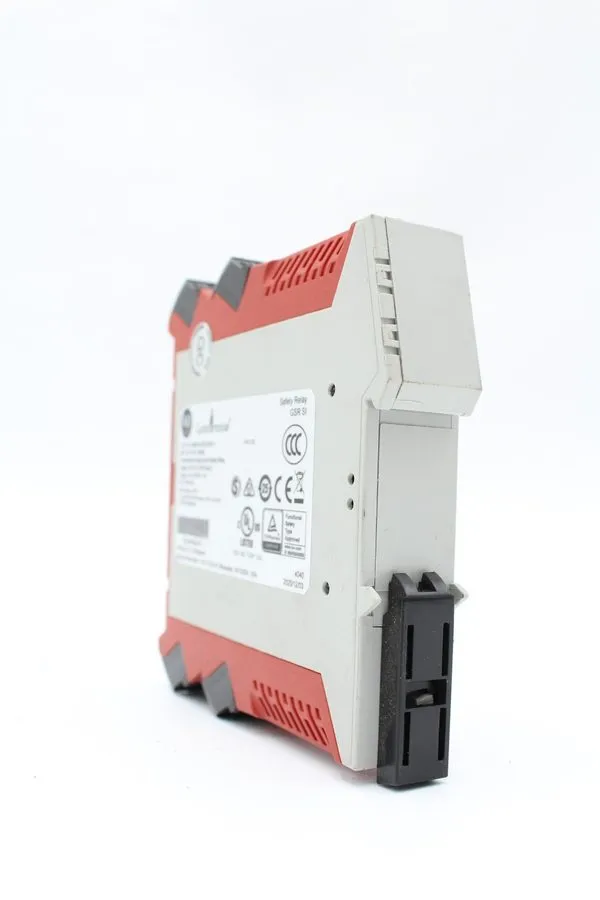 Реле безопасности 440R-S12R2 Allen Bradley Guardmaster Single Input Safety Relay
