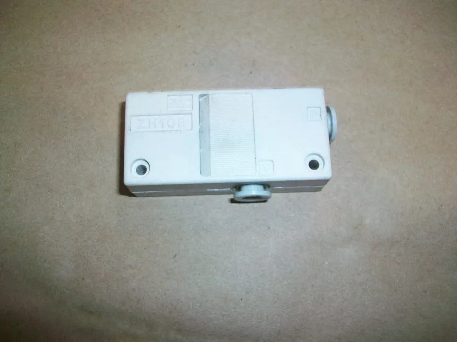 Вакуумный эжектор SMC ZH10B vacuum ejector P-901