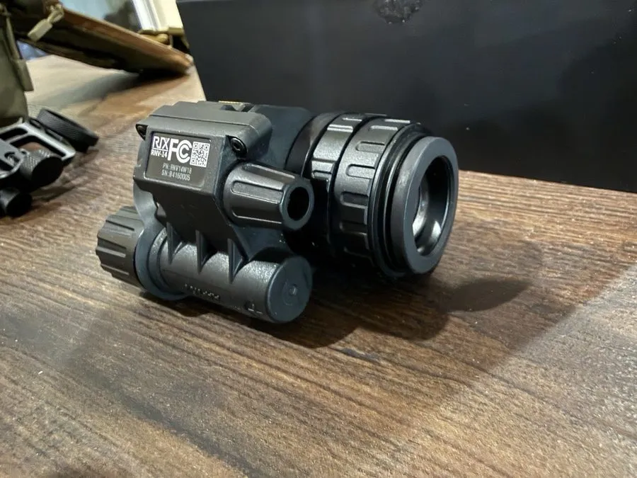 Оптико-электронная система RIX Tactical RNV-14 Night Vision Monocular 1900+ FOM — фото лота 1