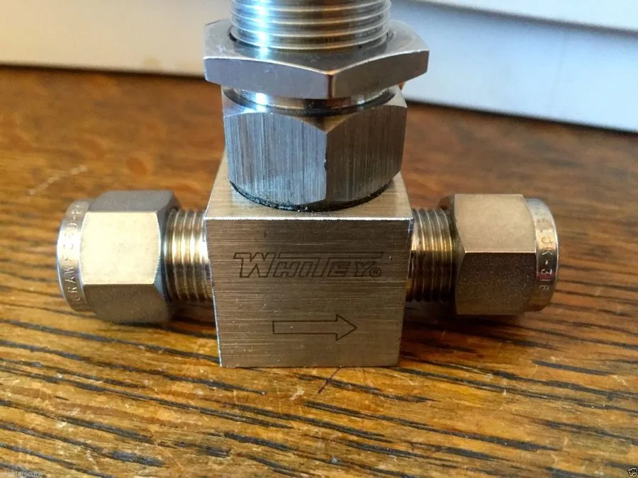 Клапан Whitey SS-4VS6 316 Stainless Steel Needle Valve Swagelok Tube 3000PSI