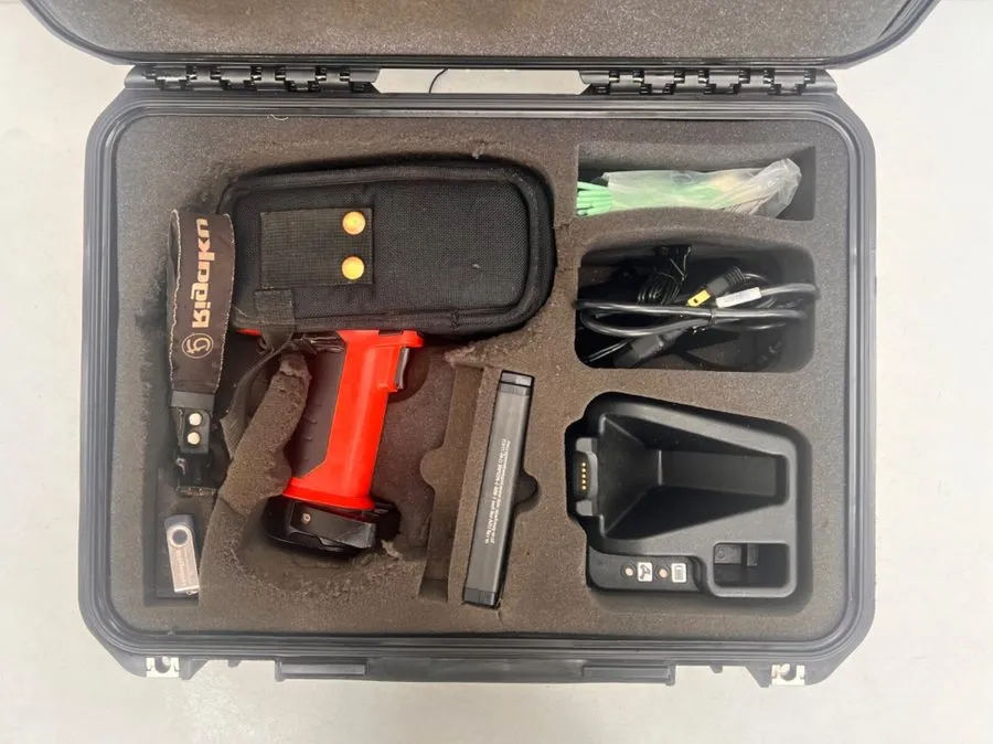 Лабораторный прибор Rigaku KT-100 Handheld LIBS Analyzer
