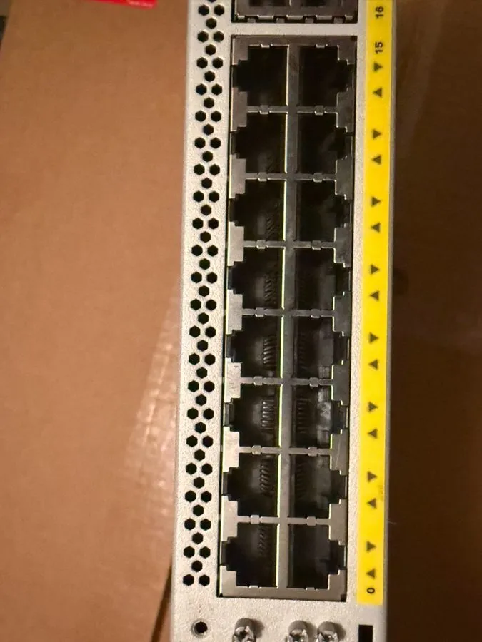 Маршрутизатор Cisco C1100TG-1N24P32A Router — фото лота 2