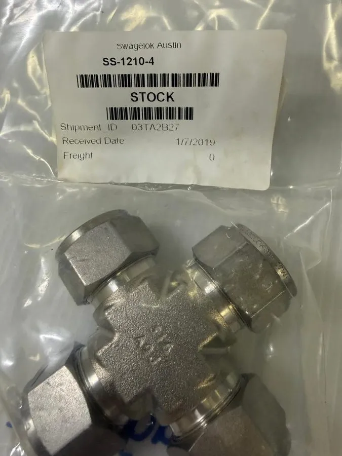 Фитинг Swagelok SS-1210-4 3/4" 316 Stainless Steel Union Cross Tube Fitting — фото лота 2