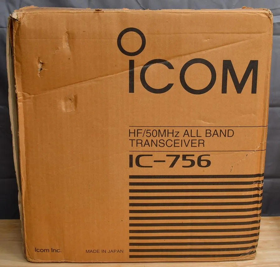 Операторское оборудование FACTORY ICOM 756 SHIPPING BOX W/FOAM INSERTS & BAG 756