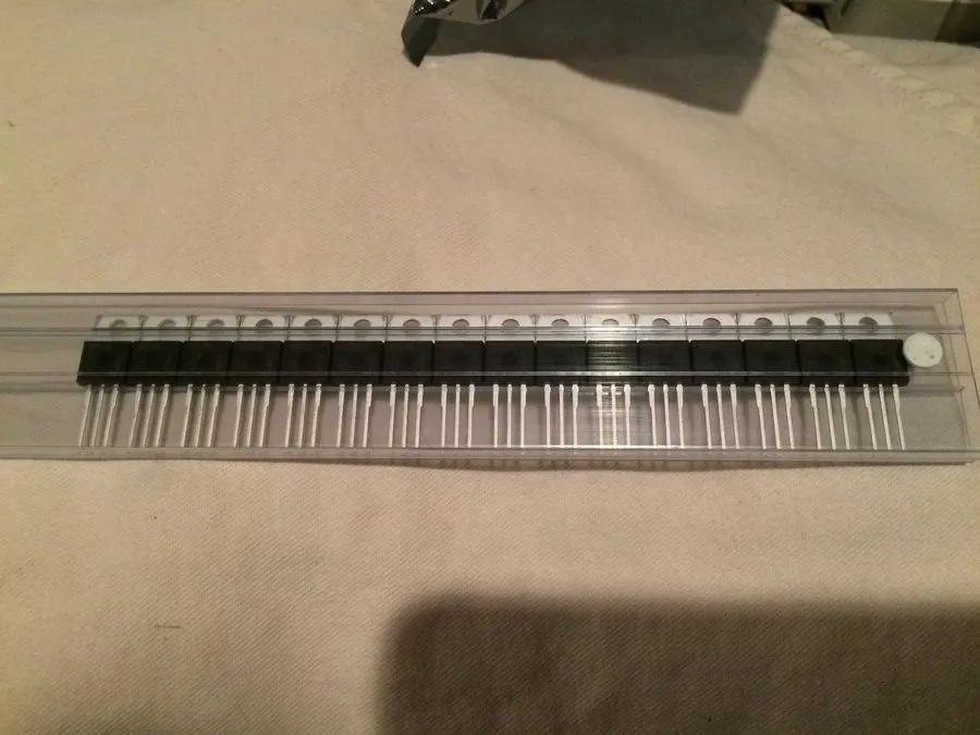 Транзистор Infineon IPP60R099CP MOSFET N-CH 650V 31A TO-220 (Bx6)