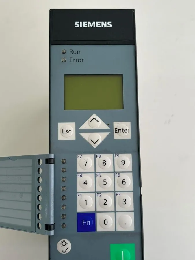 Реле защиты Siemens SIPROTEC 7SD80 Differential Protection Relay 7SD8051-5EA90-1 — фото лота 1