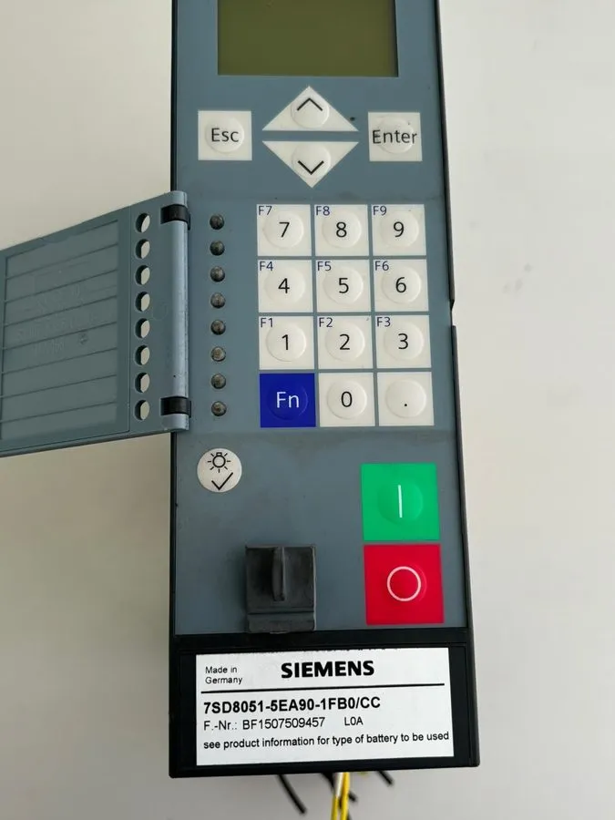 Реле защиты Siemens SIPROTEC 7SD80 Differential Protection Relay 7SD8051-5EA90-1 — фото лота 2