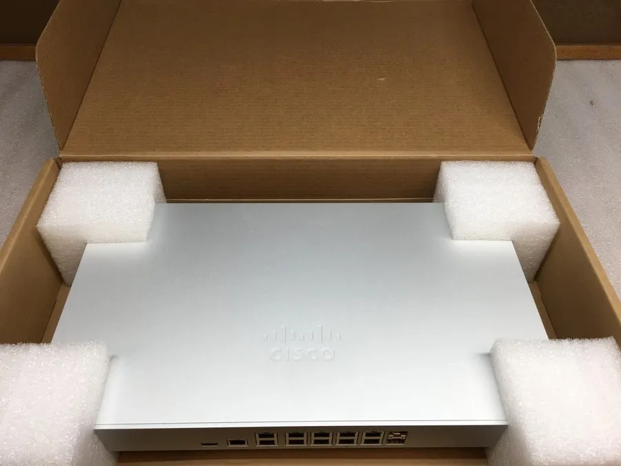 Маршрутизатор CISCO MERAKI MX84-HW ROUTER 12 PORTS PN 600-35010-B (UNCLAIMED)