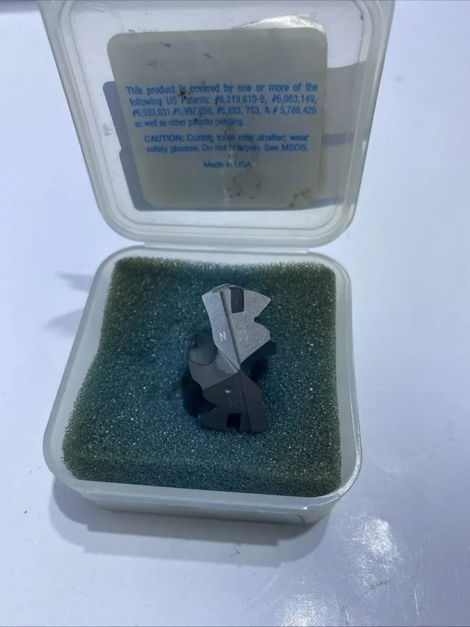 Режущий инструмент Kennametal Turning Insert Drill Tip TPGW110208FST / KD1400 Pc — фото лота 1