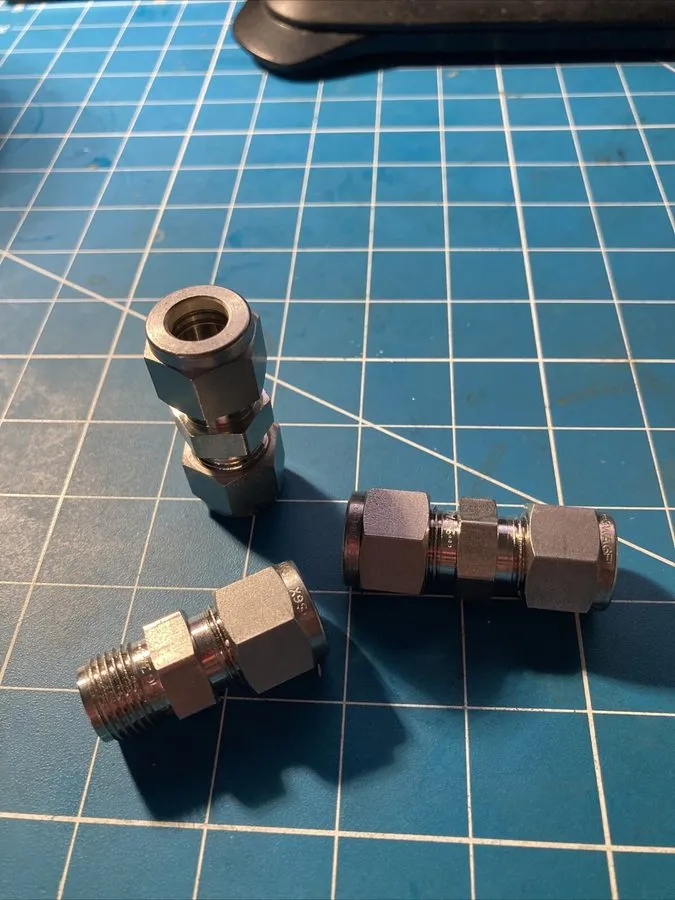 Фитинг 1 Swagelok Stainless Steel Union Fitting, 3/8" OD Tube, SS-600-6
