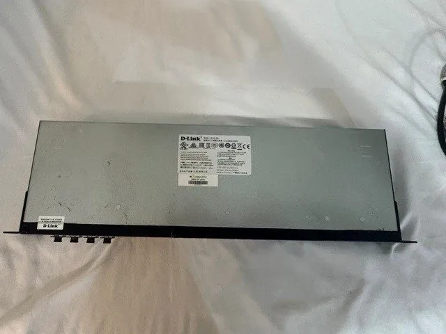 Коммутатор D-Link DGS-1210-28 28-Port PoE Gigabit Web Smart Switch — фото лота 1