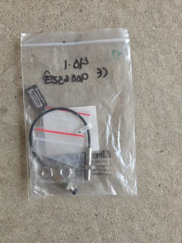 Датчик приближения Pepperl Fuchs 912292 Proximity Sensor NMB3-8GM35-E2-150MM-V3 — фото лота 1