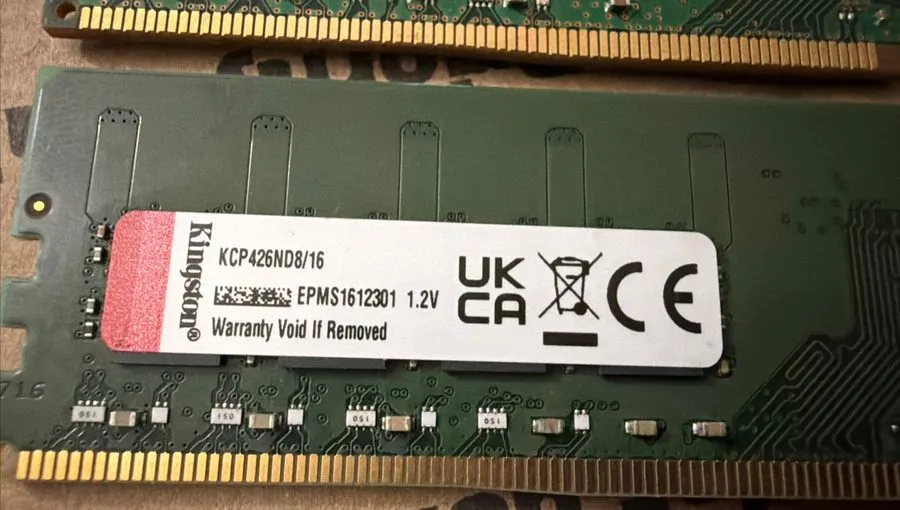Модуль памяти Samsung/ Hynix / Kingston 16GB 2RX8 PC4-2666V-EE1-11 Server RAM — фото лота 2
