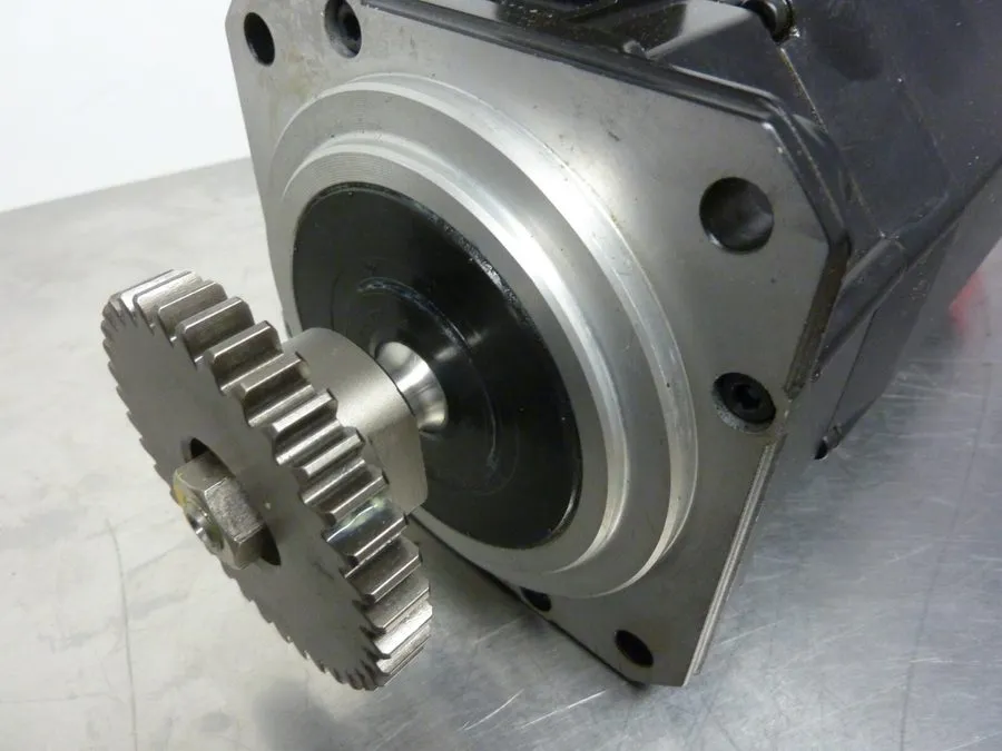 Серводвигатель REPAIRED FANUC A06B-0163-B175 AC SERVO MOTOR 1.8kW 3000RPM — фото лота 2