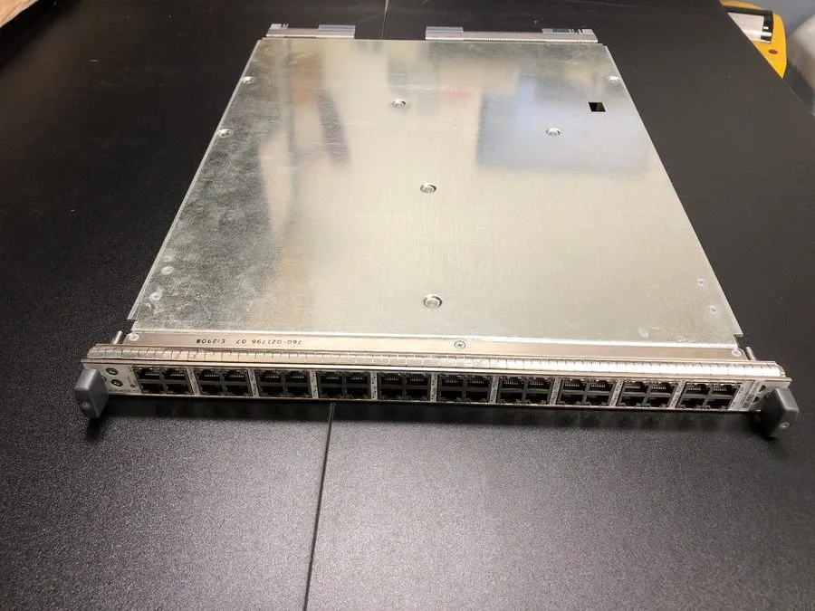 Коммутатор DPCE-R-40GE-TX Juniper Tri-Rate Enhanced DPC