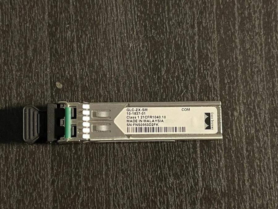 Трансивер Cisco GLC-ZX-SMD 1000BASE-ZX transceiver Cisco 10-1837-01 Genuine Cisc