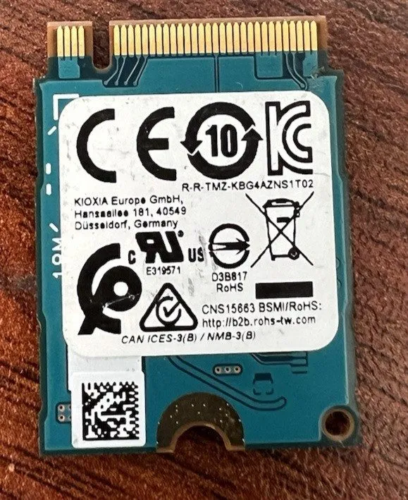 SSD-накопитель 512GB NVMe SSD M.2 2230 KIOXIA BG4 KBG40ZNS512G PCIe Gen3 Excelle