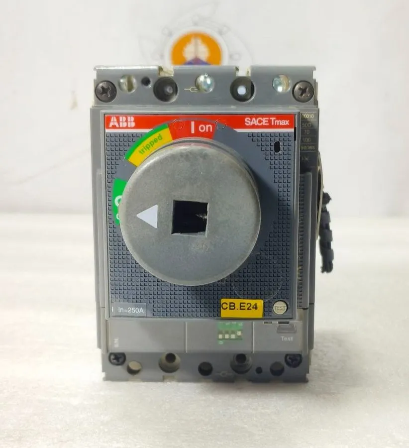 Автоматический выключатель ABB XT2H160 TMA80/800 FF 3P 80A ABB Tmax Molded Case