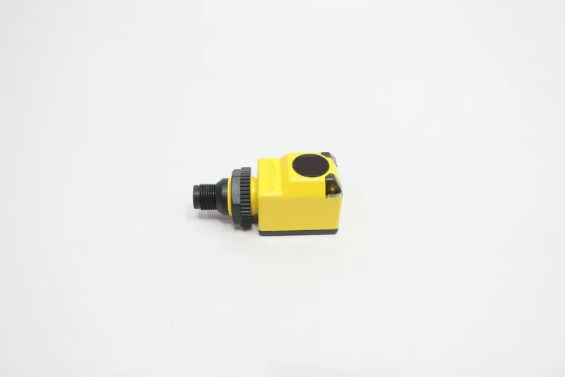 Фотоэлектрический датчик Banner Q25SP6LPQ Photoelectric Sensor 10-30VDC PNP M12