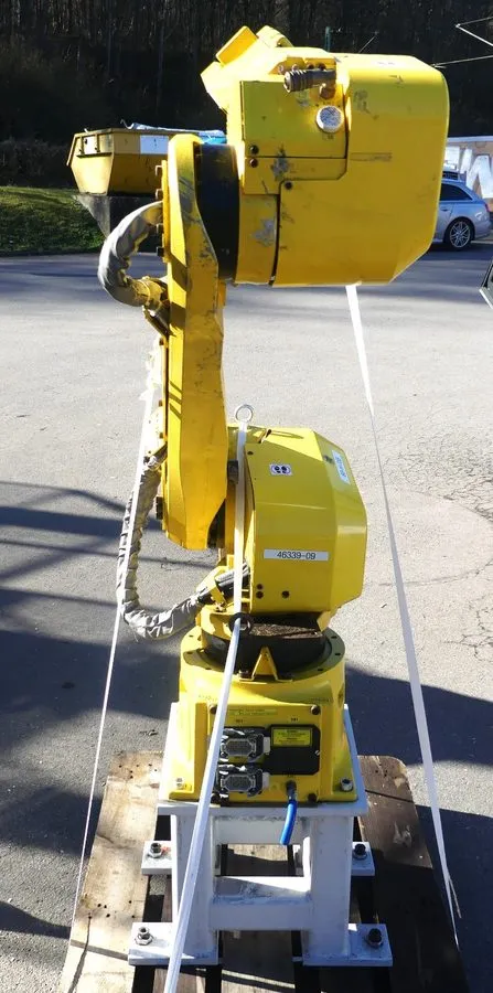 Робот FANUC ROBOT M-16iB/20 A05B-1216-B402