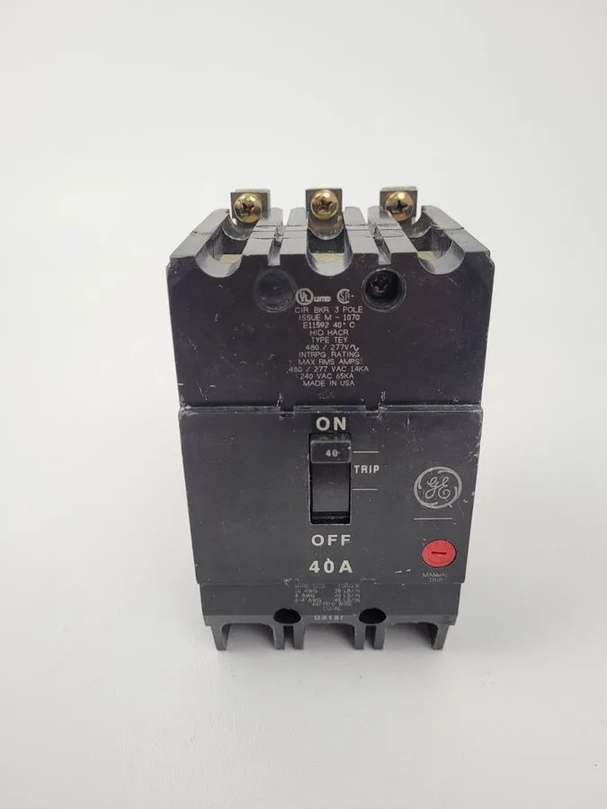Автоматический выключатель GE TEY340 40A 3-Pole Circuit Breaker 480V AC Trip Ind