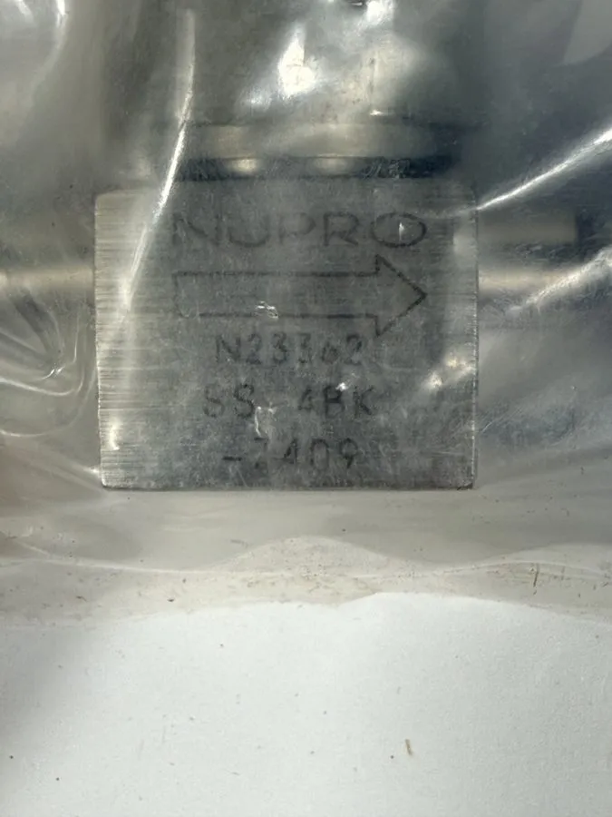 Клапан Nupro Swagelok SS-4BK V51 T Stainless Steel Bellows Sealed Valve — фото лота 2