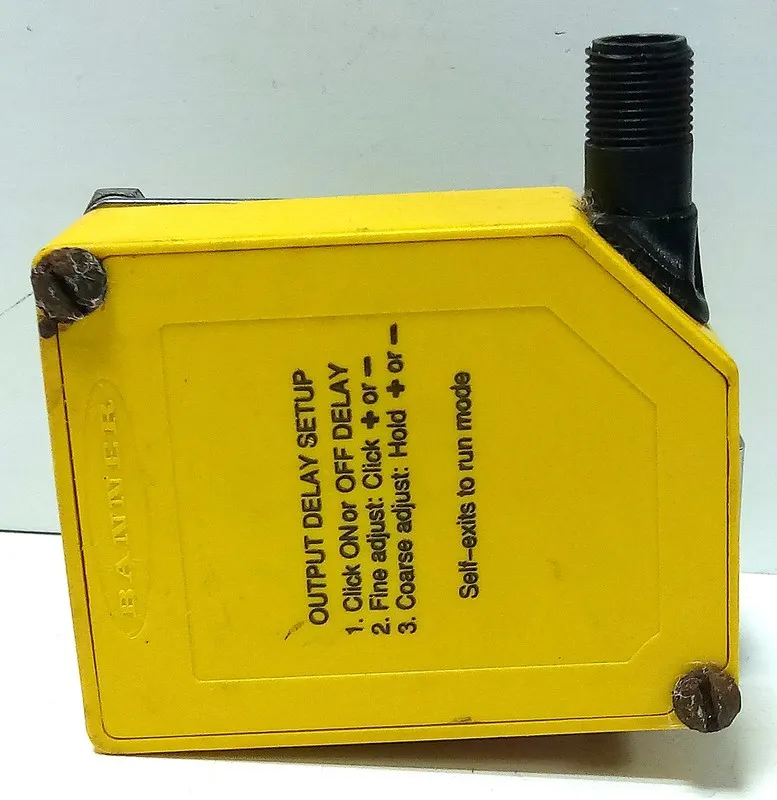 Фотоэлектрический датчик Banner Q60BB6AFV1000Q Photoelectric Sensor 10-30 VDC