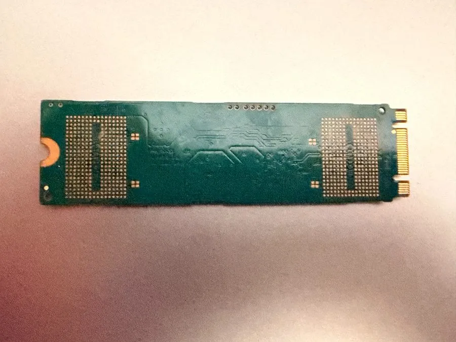 SSD-накопитель SAMSUNG PM871 M.2 MZ-NLN2560 256GB SSD MZNLN256HCHP-000H1 60 DAY