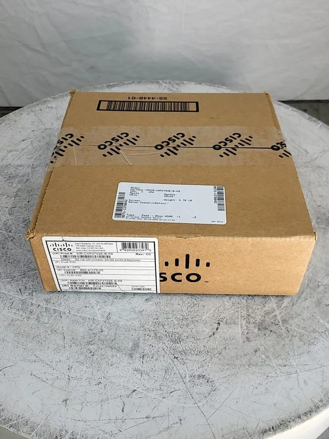 Точка доступа Wi-Fi Cisco AIR-CAP2702E-B-K9 USA STD 802.11ac CAP Access Point