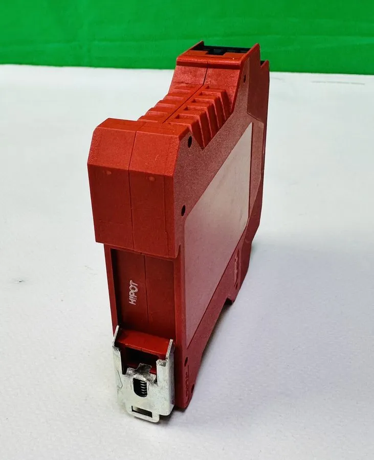 Реле безопасности Allen-Bradley GuardMaster MSR127TP Safety Relay
