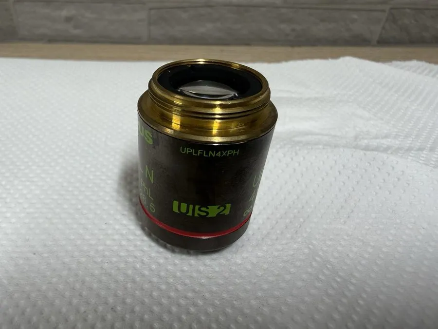 Объектив микроскопа Olympus UPlanFL N 10x / 0.30 infi/- FN26.5 Microscope Object