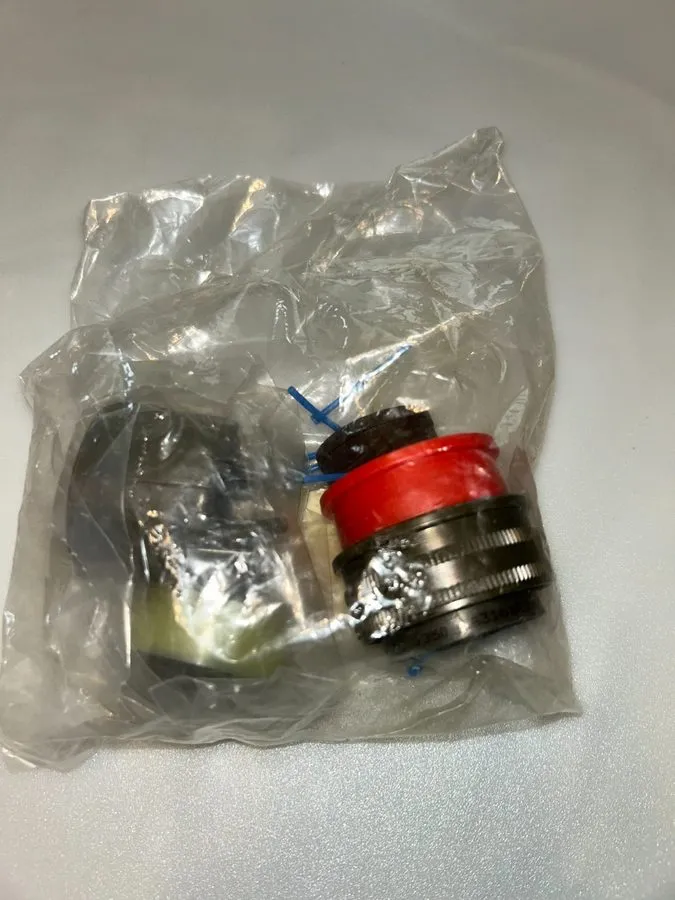 Разъём Amphenol Aerospace MS3106E28-21P Circular Connector Plug 37 Pin Solder — фото лота 2