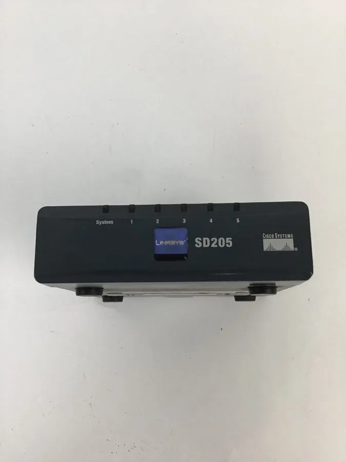 Коммутатор Linksys SD205 5-Port 10/100 Desktop Ethernet Switch Cisco Systems Ver