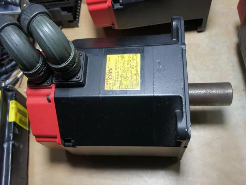 Серводвигатель FANUC AC SERVO MOTOR a12/3000 A06B-0143-B010