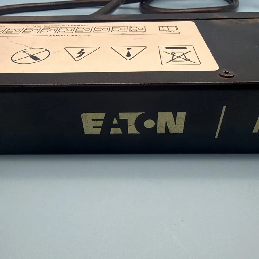 Блок розеток PDU Eaton Powerware PW101BA1U001 1U Rack PDU 10 Outlet 120V 15A Ser — фото лота 2