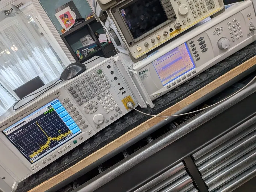 Анализатор Keysight/Agilent N9010A EXA Signal Analyzer 10 Hz to 3.6 GHz 503