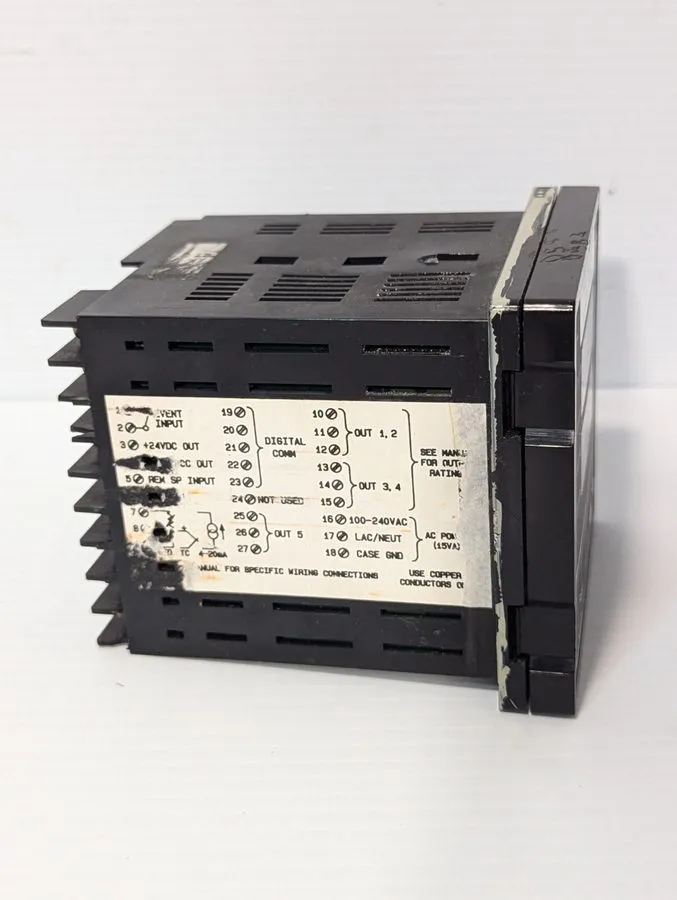 Датчик температуры Chromalox 2104-AO100 Digital Temperature Controller Panel Mou — фото лота 1