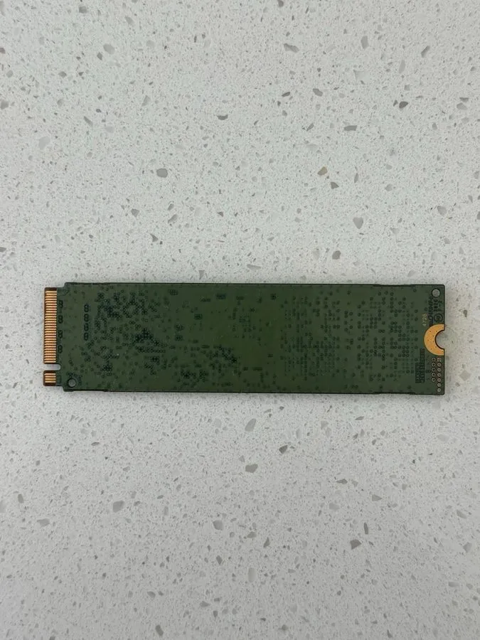 SSD-накопитель Samsung PM981a m.2 1TB NVME 2280 PCIe SSD OPAL MZ-VLB1T0B