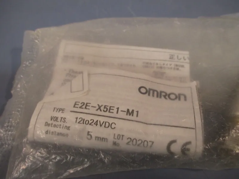 Датчик приближения Omron E2E-X5E1-M1 Proximity Sensor, 12-24VDC